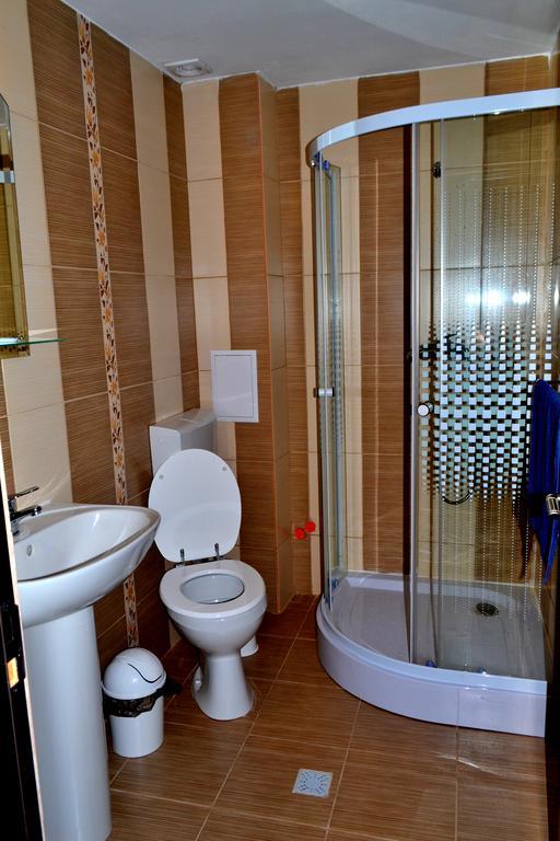 Pensiunea Vatra Bucovinei Vatra Moldovitei Bagian luar foto